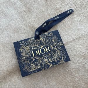 Small Dior beauty shopping bag